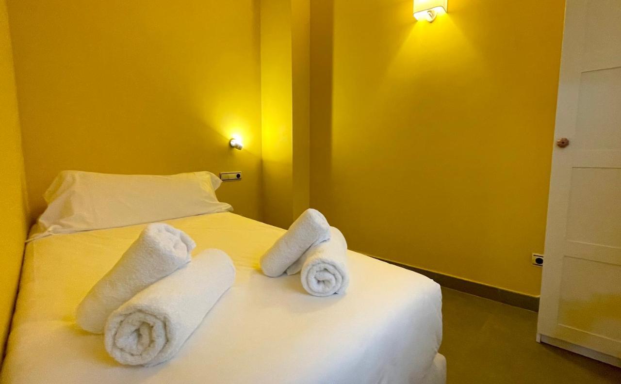 Ritual Sevilla Suites - Malaver 23 (Adults Only) ภายนอก รูปภาพ