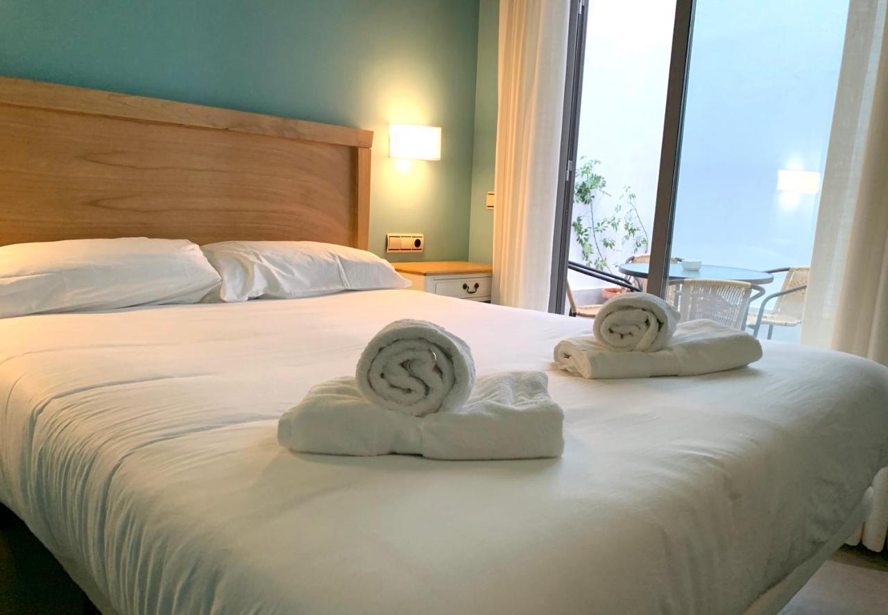 Ritual Sevilla Suites - Malaver 23 (Adults Only) ภายนอก รูปภาพ