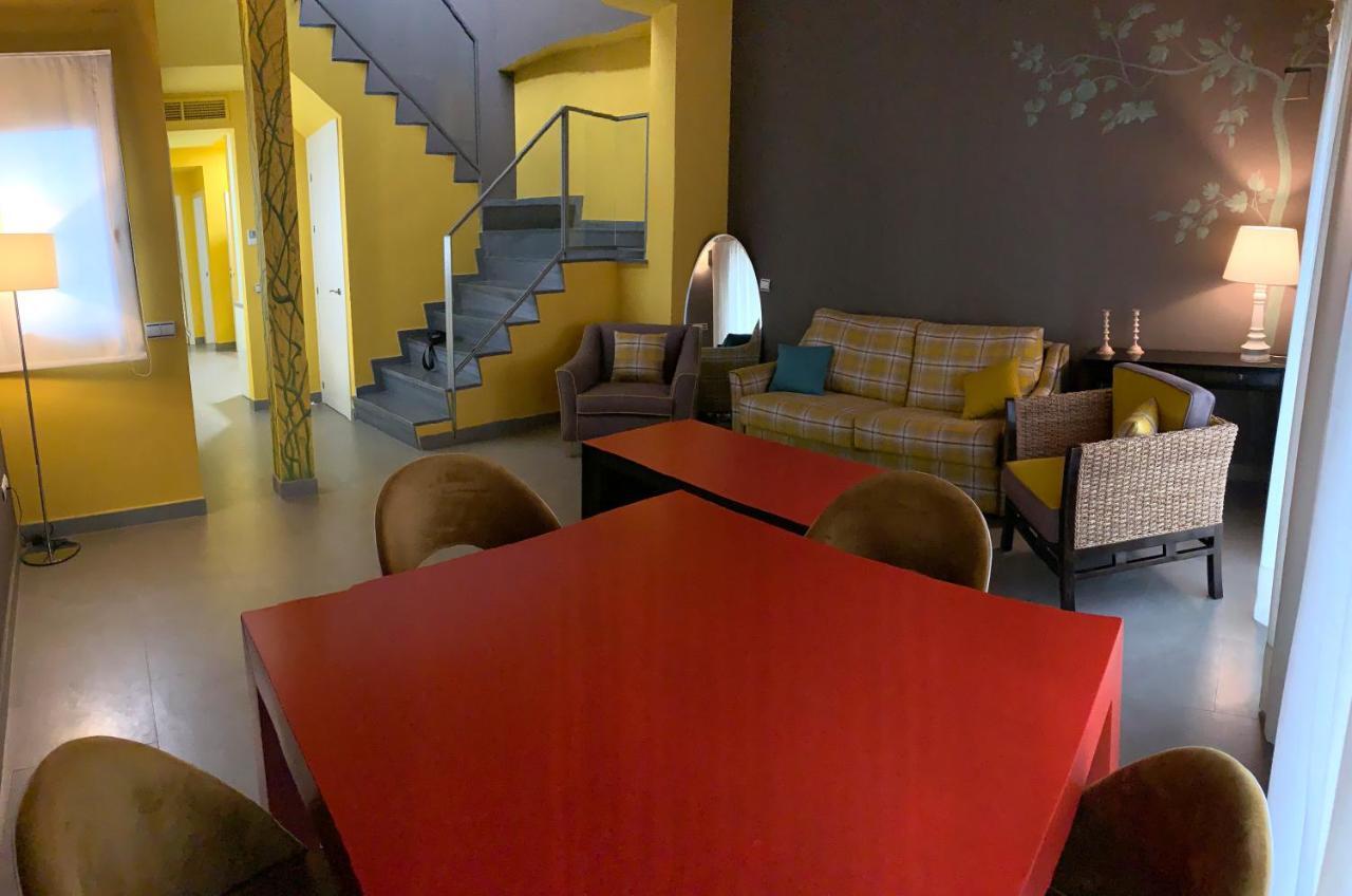 Ritual Sevilla Suites - Malaver 23 (Adults Only) ภายนอก รูปภาพ
