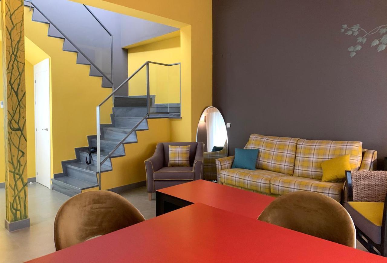 Ritual Sevilla Suites - Malaver 23 (Adults Only) ภายนอก รูปภาพ